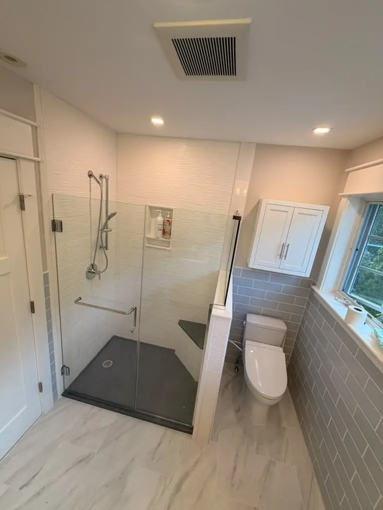 Remodeled bathroom project by Prime Bath